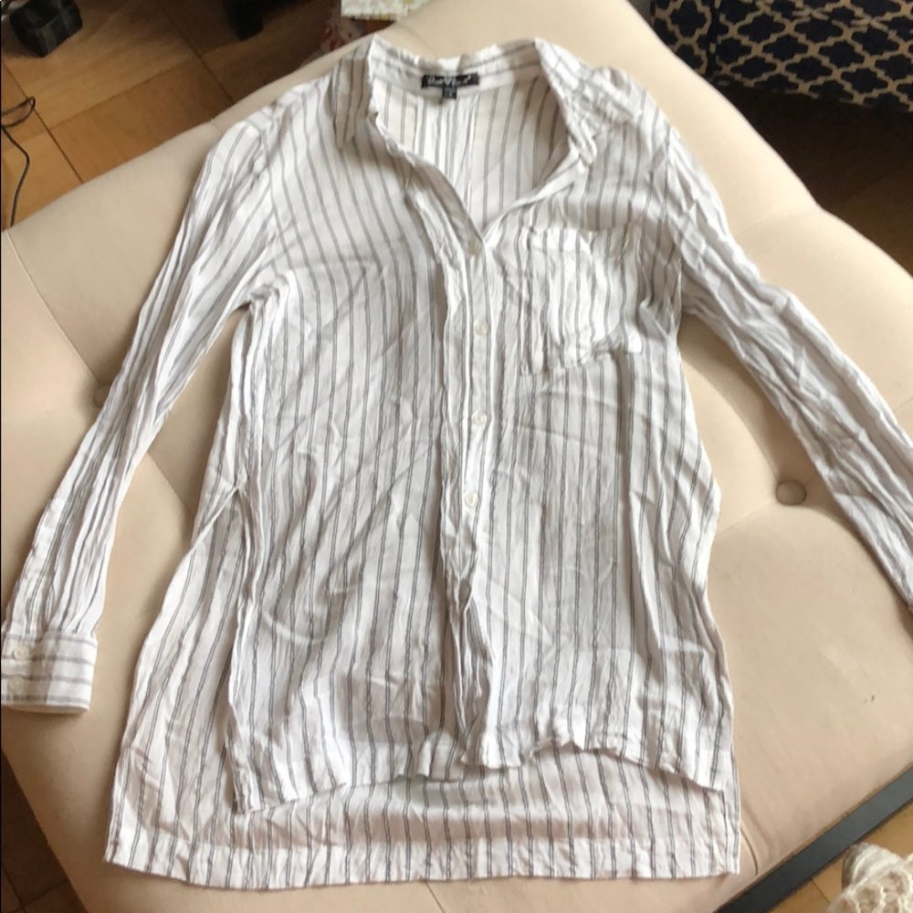 Light cotton button down